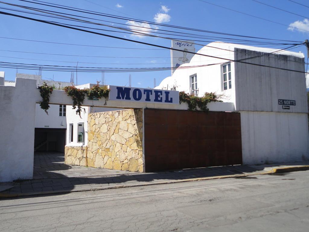 بويبلا Motel Mykonos المظهر الخارجي الصورة